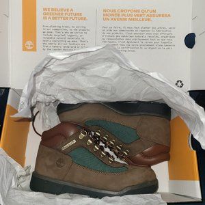 NWT* Timberland YOUTH FIELD BOOTS Brown Nubuck/Dark Olive